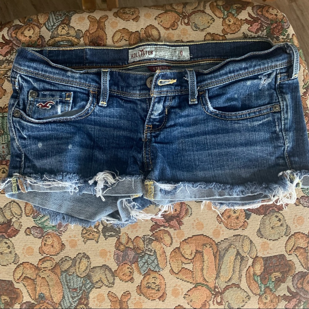 Hollister size 0 stretch shorts